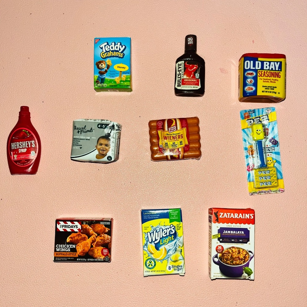 Mini Brands 10 Pieces